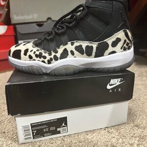 Jordan Kids Sneakers - Black and White Animal Print
